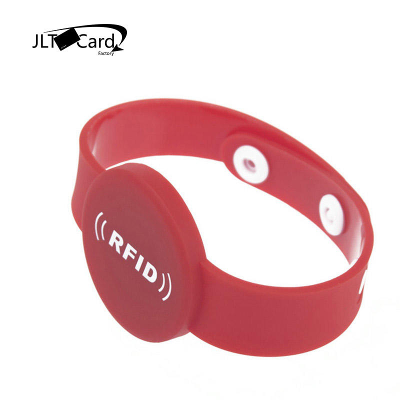 ISO18000-6C uhf rfid silicone wristband with chip
